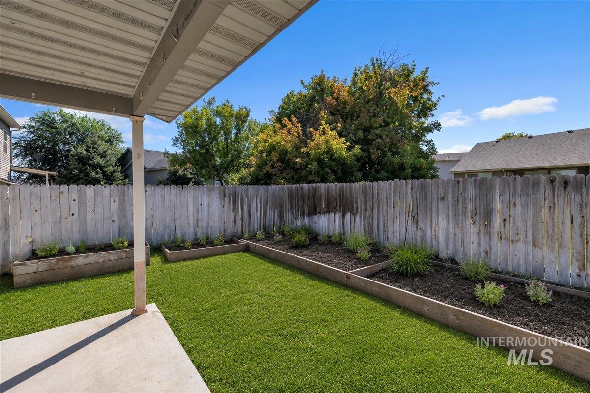 3812 Stonehedge Way Property Photo 24
