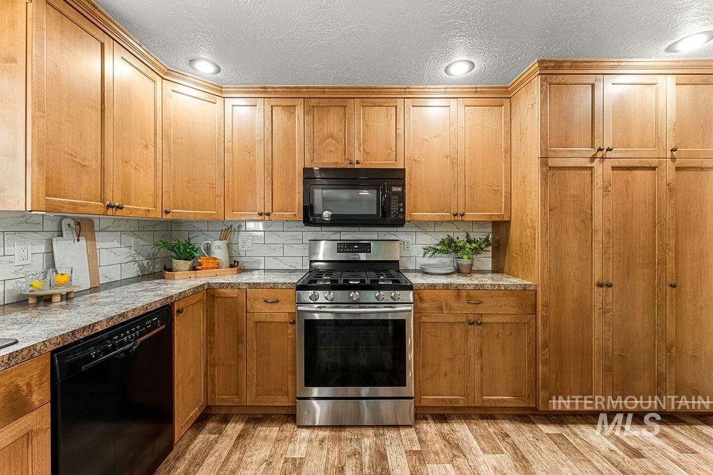 10950 W Netherland Drive Property Photo 15