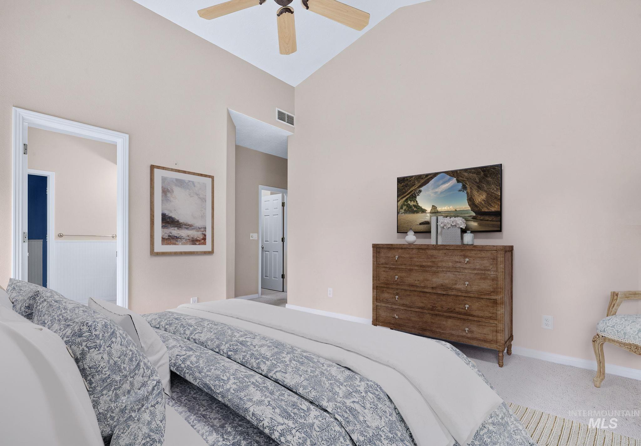 2338 E Poppy Hills Property Photo 14