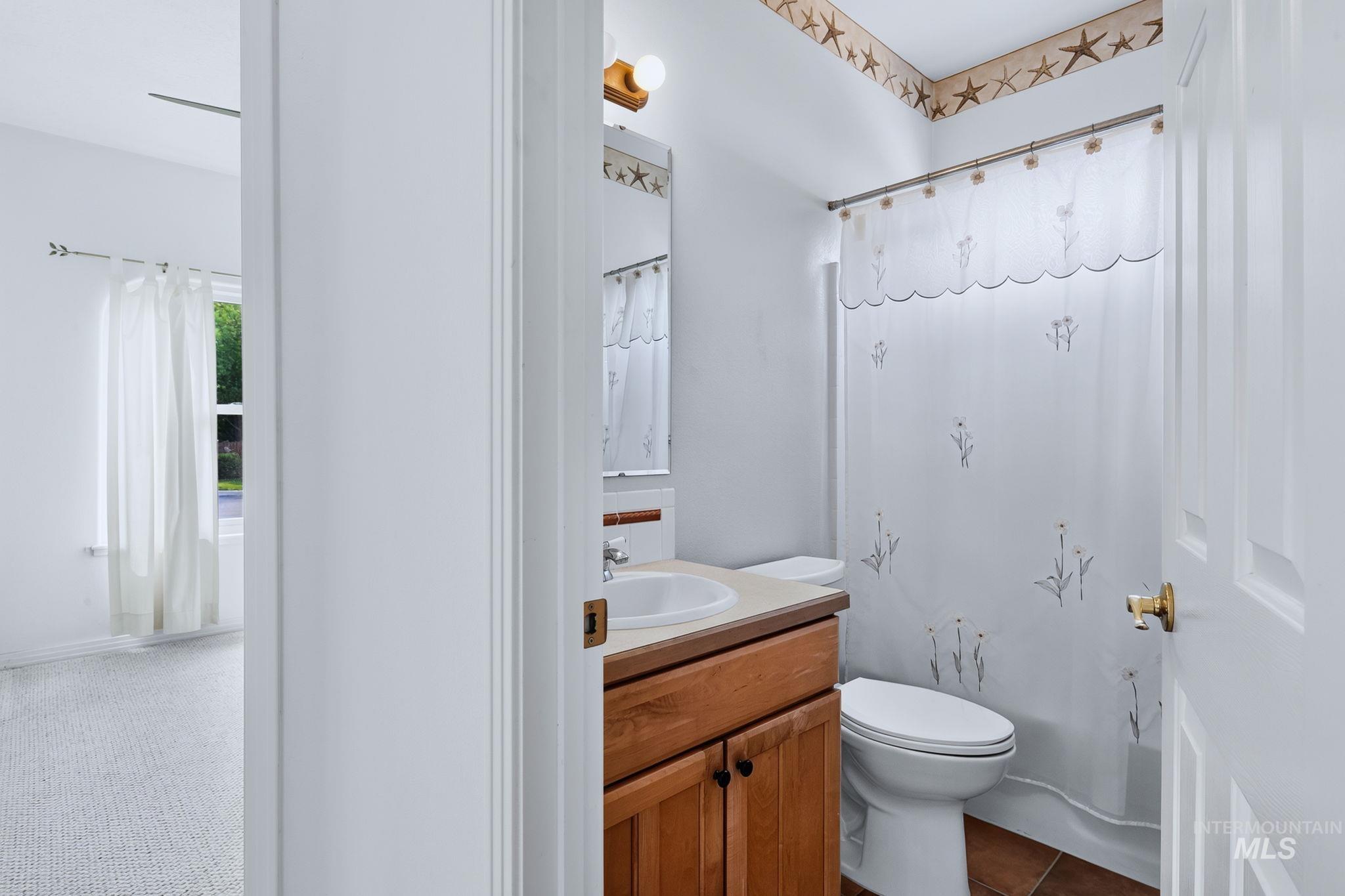 2338 E Poppy Hills Property Photo 15