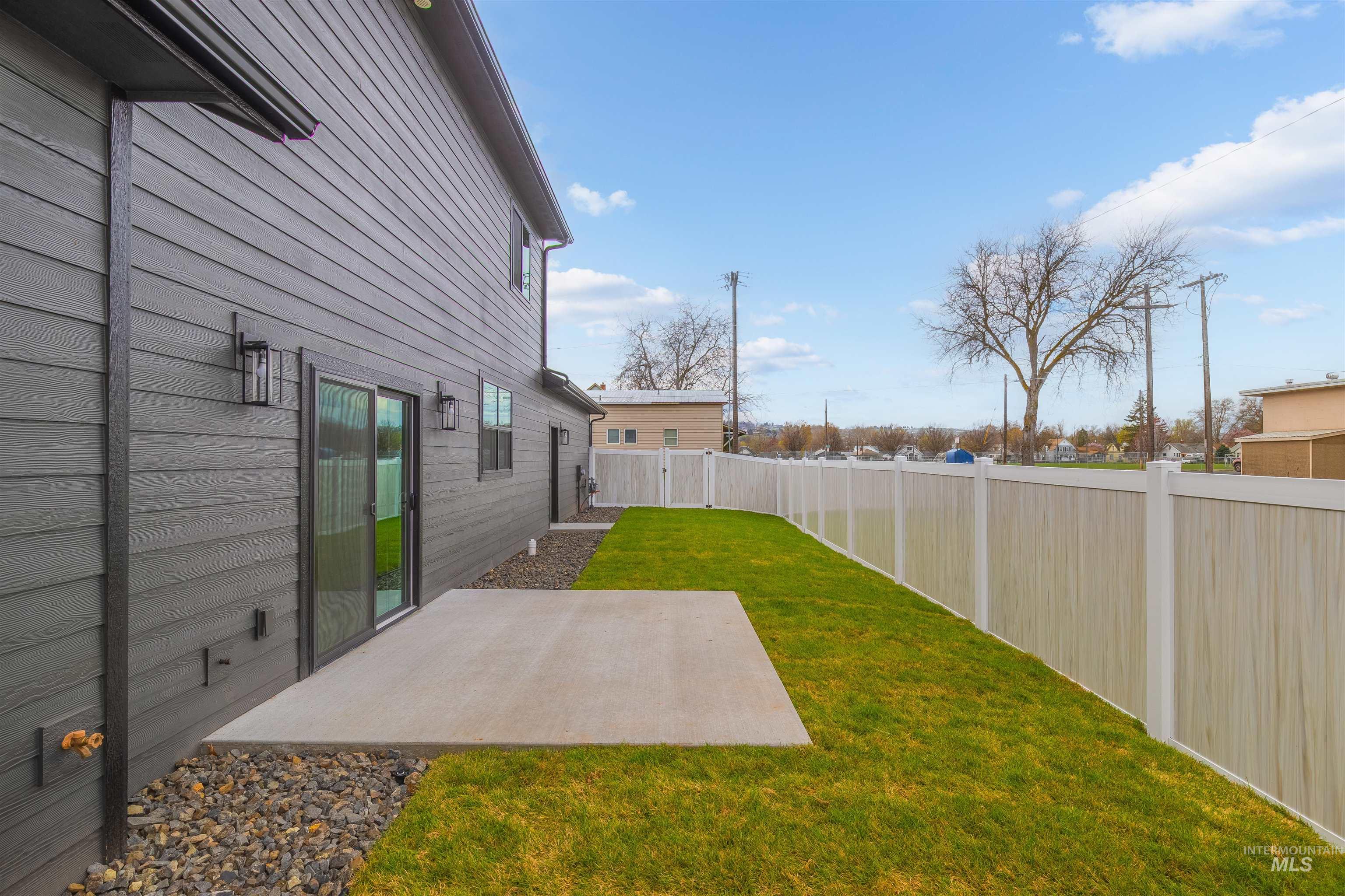 1304 9th Avenue Property Photo 40