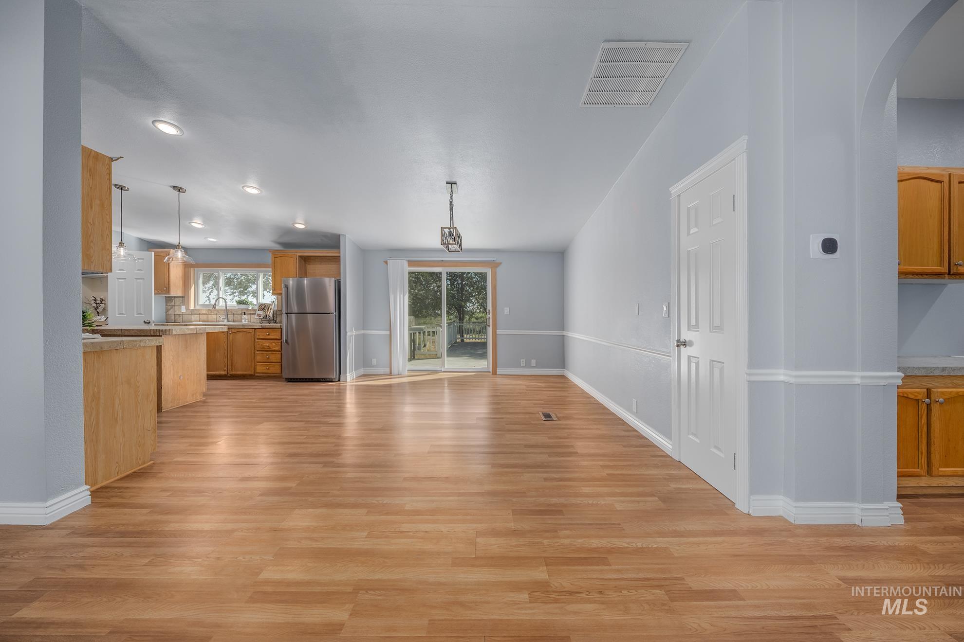 2377 Lower Pond Ln Property Photo 11