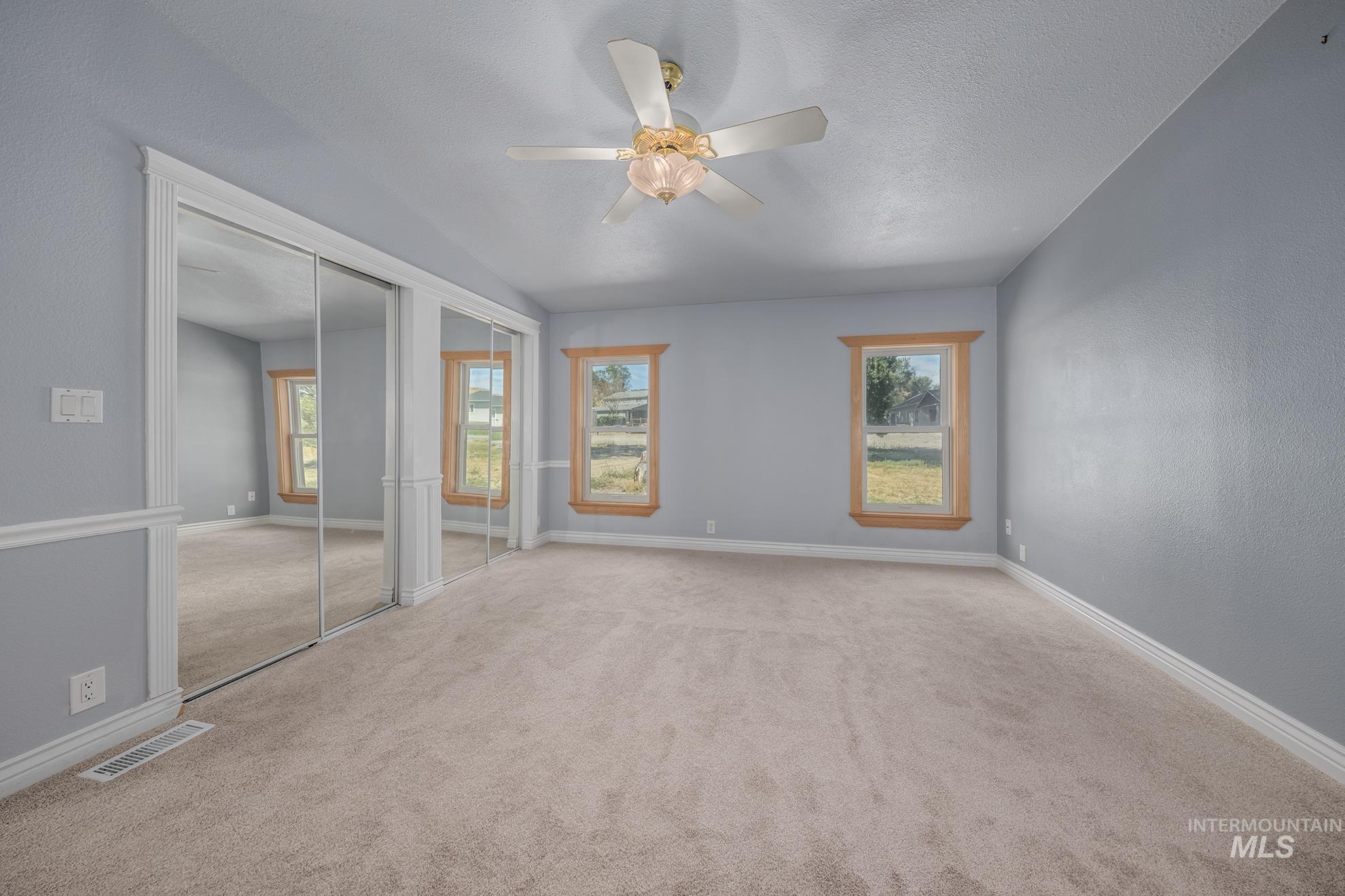 2377 Lower Pond Ln Property Photo 15