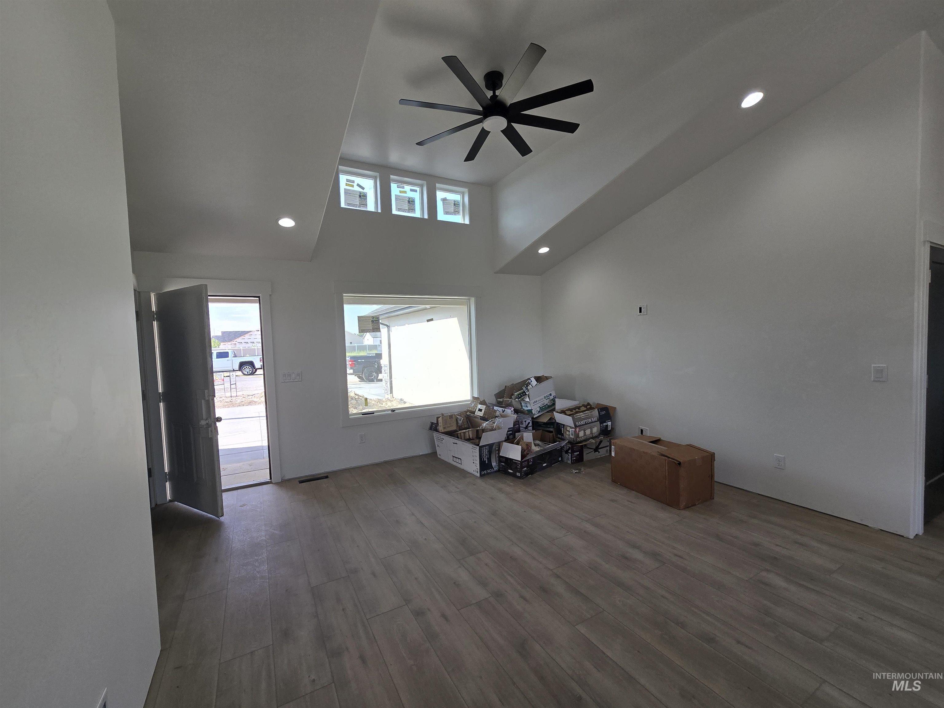 3161 Scorpio Lane Property Photo 3