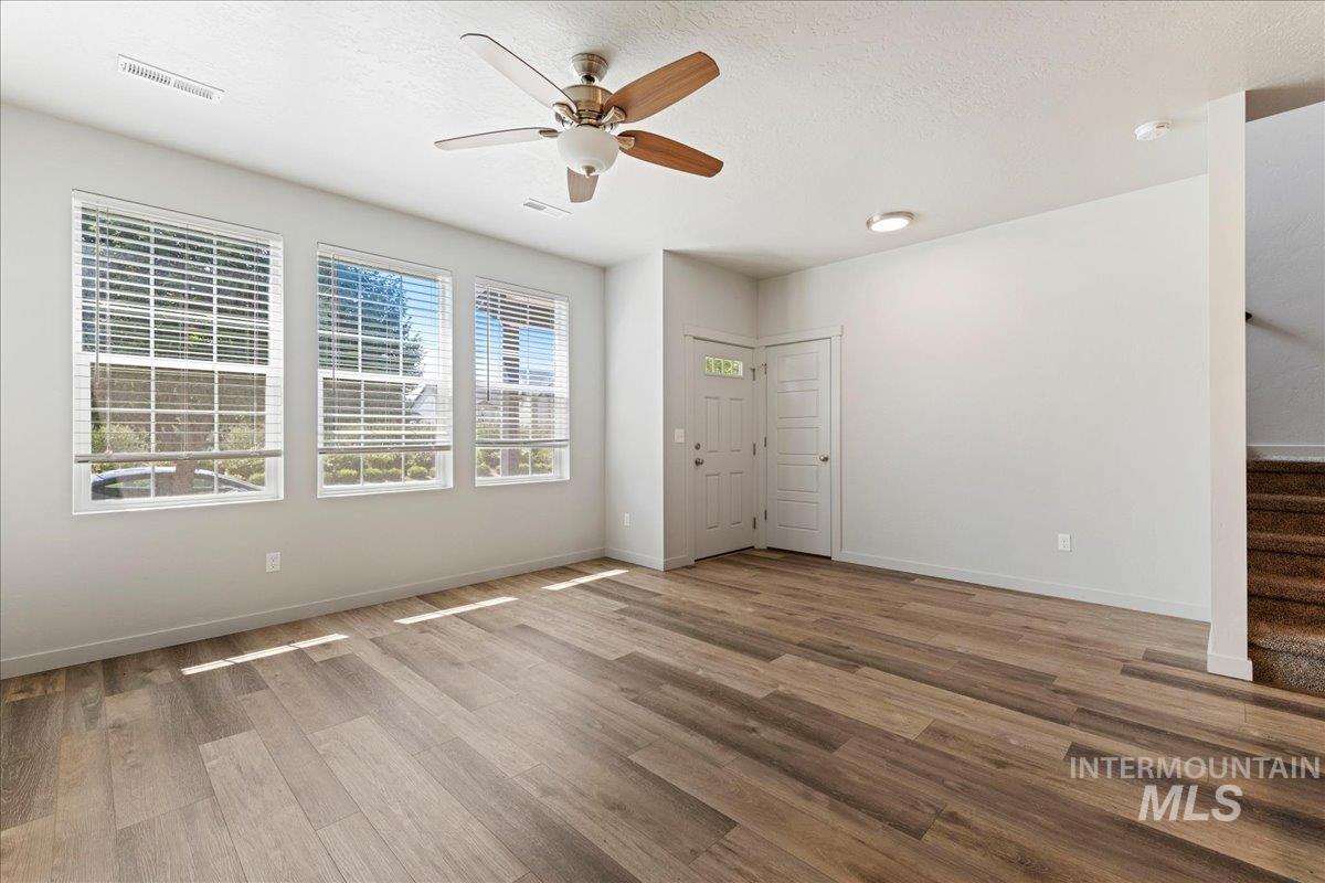 11310 W Knightsbridge Ct Property Photo 9