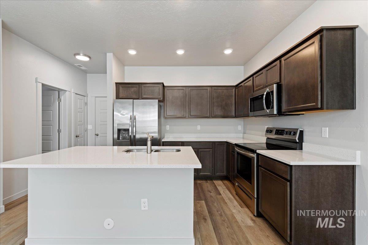 11310 W Knightsbridge Ct Property Photo 12
