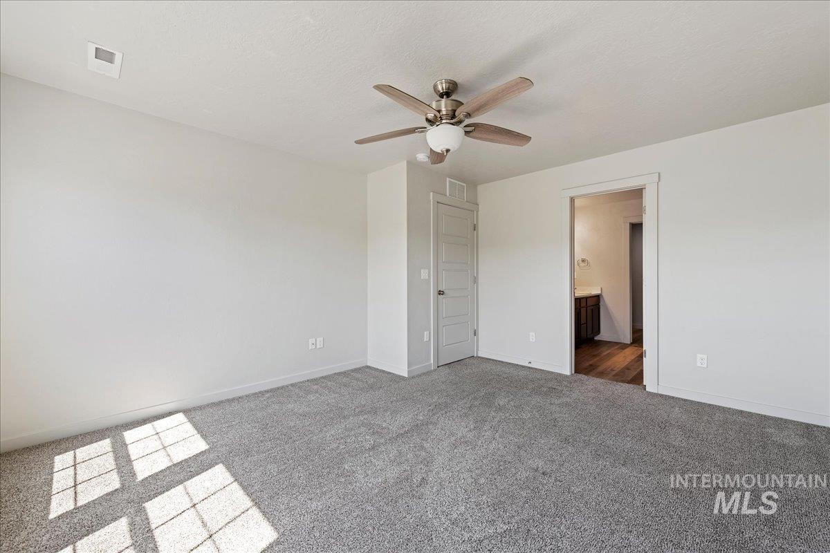 11310 W Knightsbridge Ct Property Photo 15