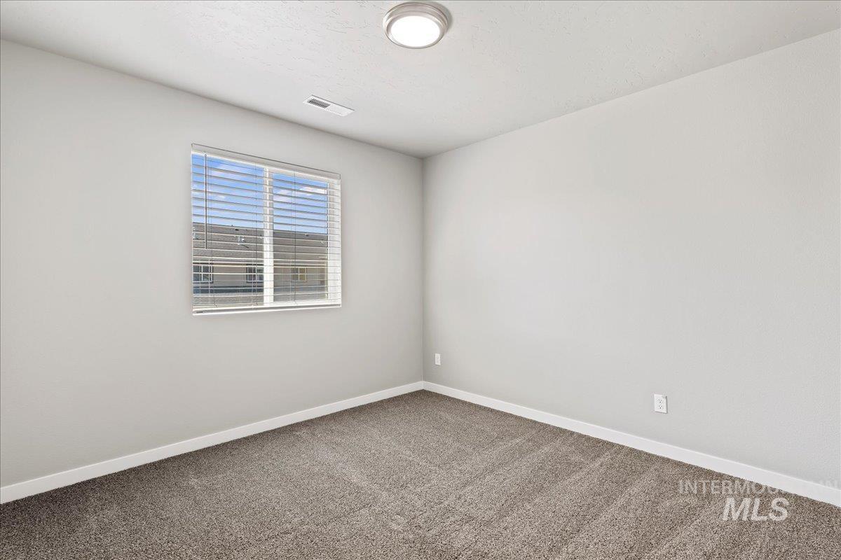 2483 E Goldstone St Property Photo 16