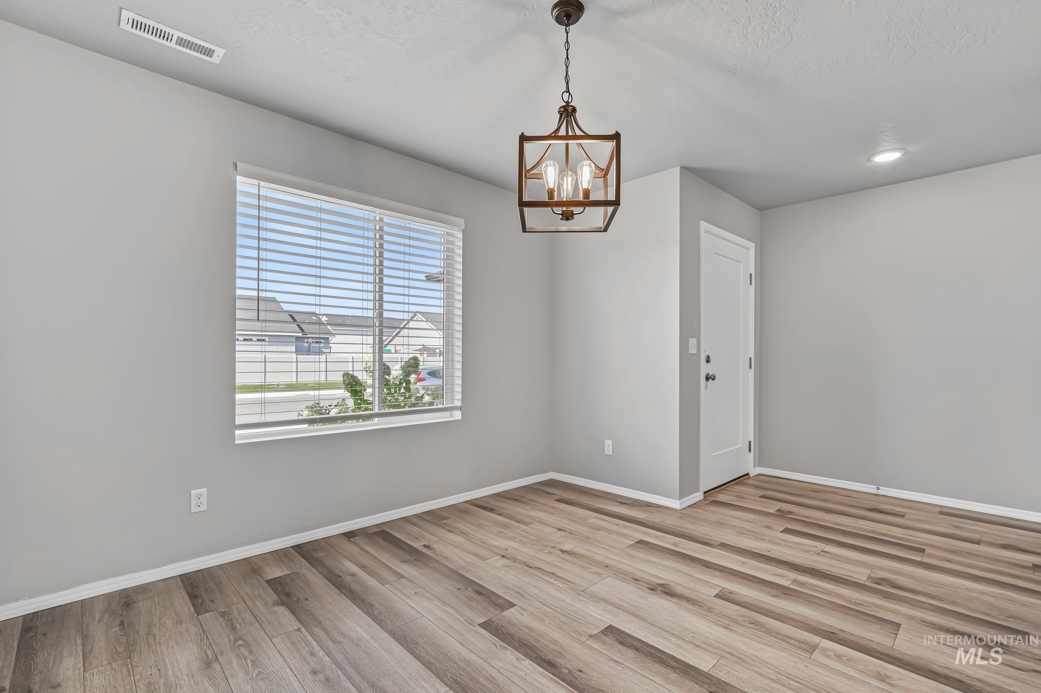 2233 W Trout Lily St Property Photo 7