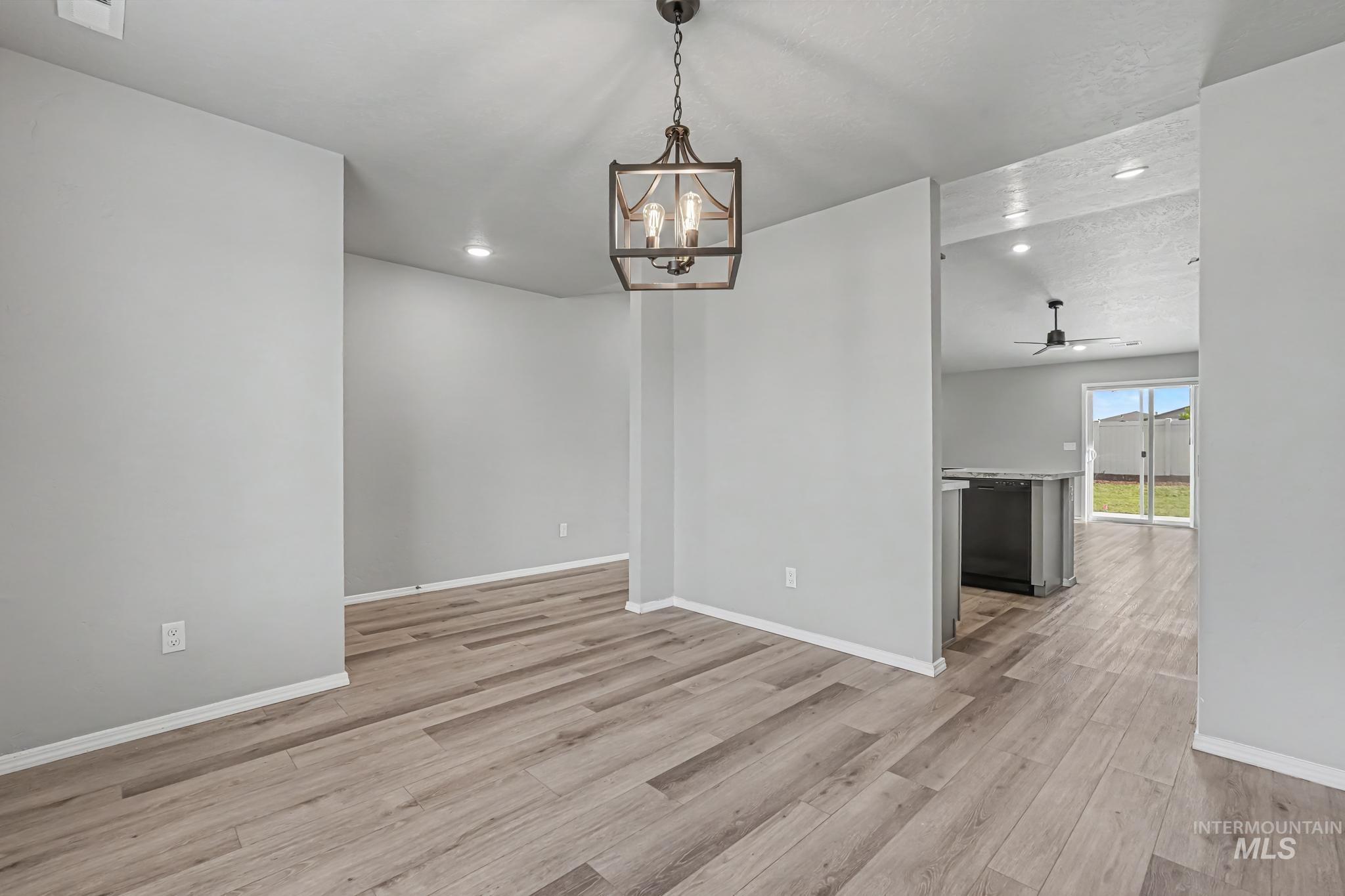 2233 W Trout Lily St Property Photo 8