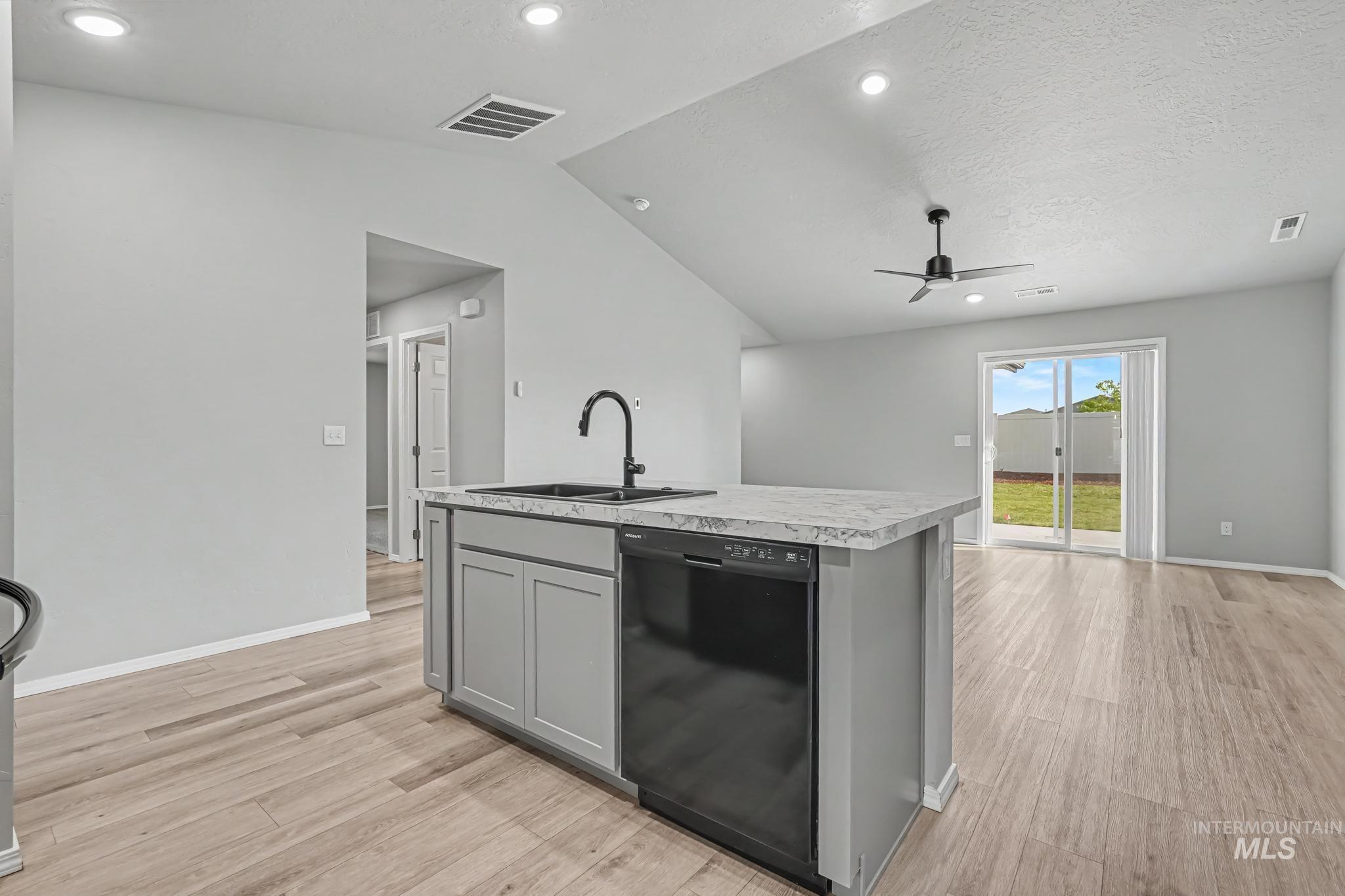 2233 W Trout Lily St Property Photo 18