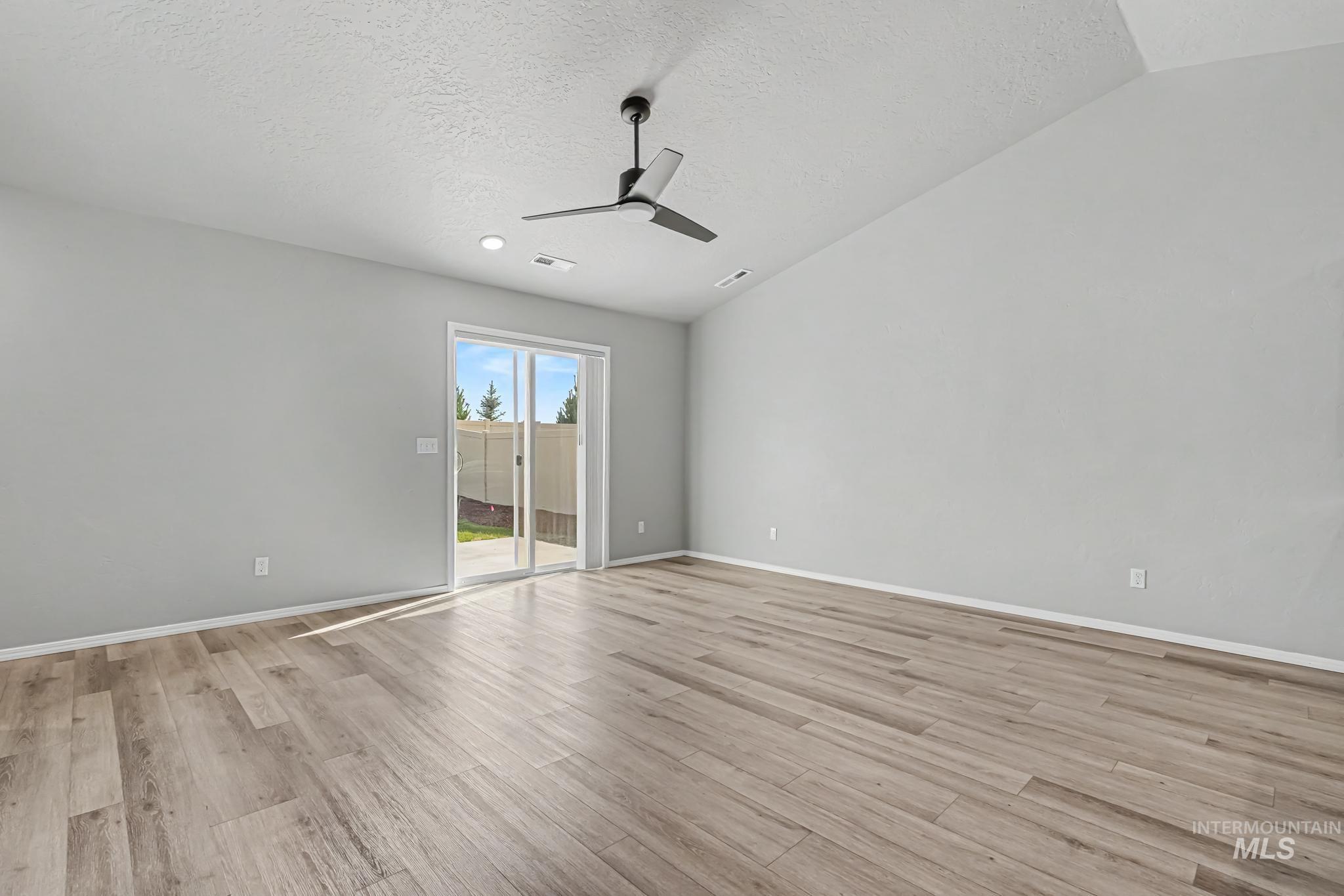 2233 W Trout Lily St Property Photo 20