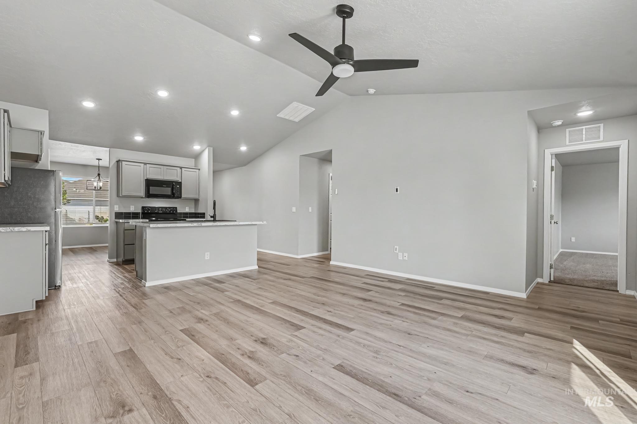 2233 W Trout Lily St Property Photo 21