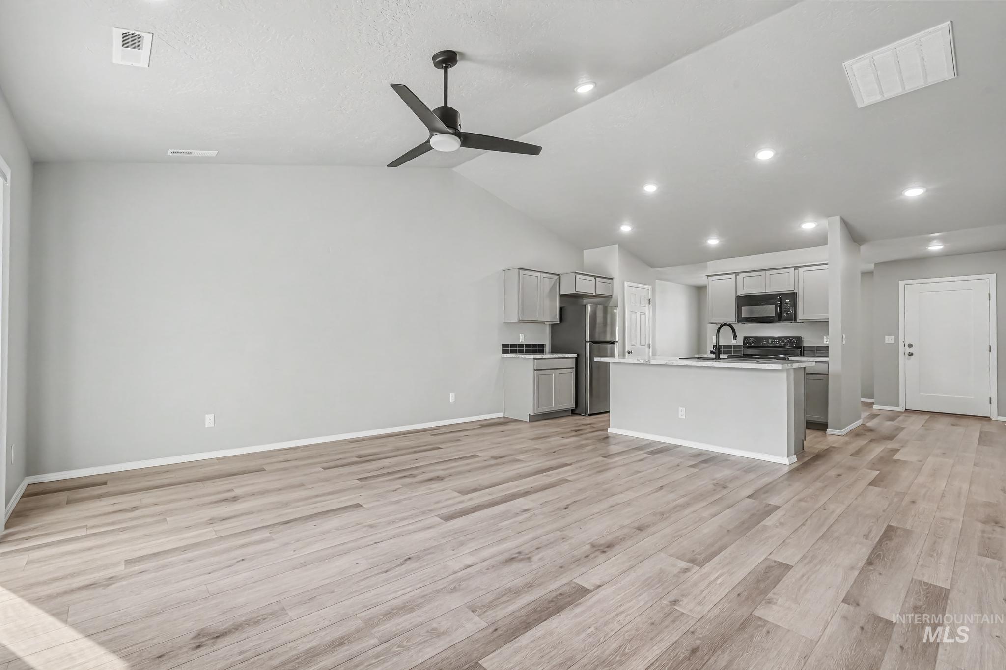2233 W Trout Lily St Property Photo 22
