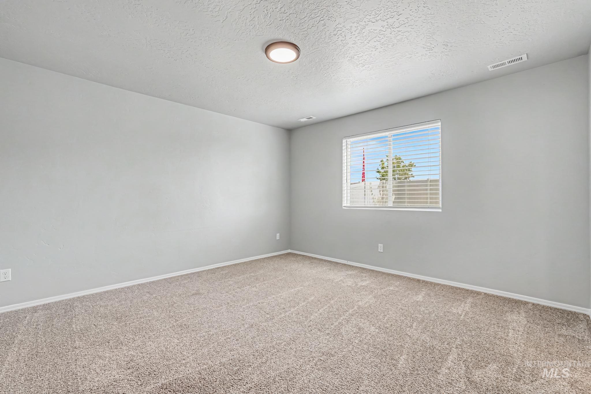 2233 W Trout Lily St Property Photo 23