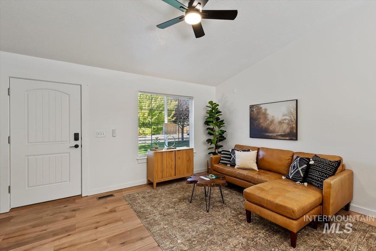 11741 W Aldershot Property Photo 10