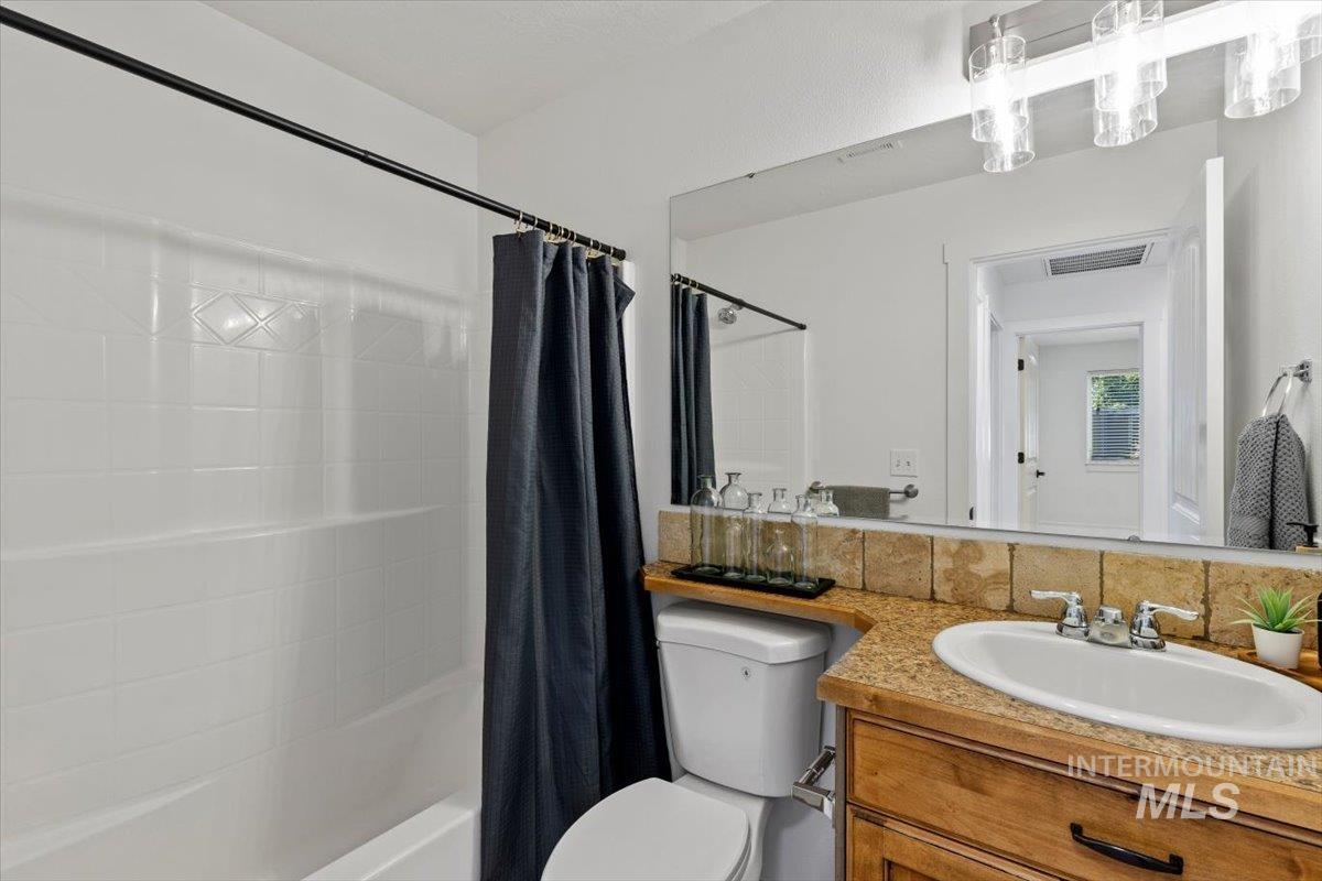 11741 W Aldershot Property Photo 22