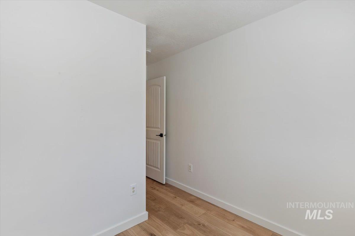 11741 W Aldershot Property Photo 25