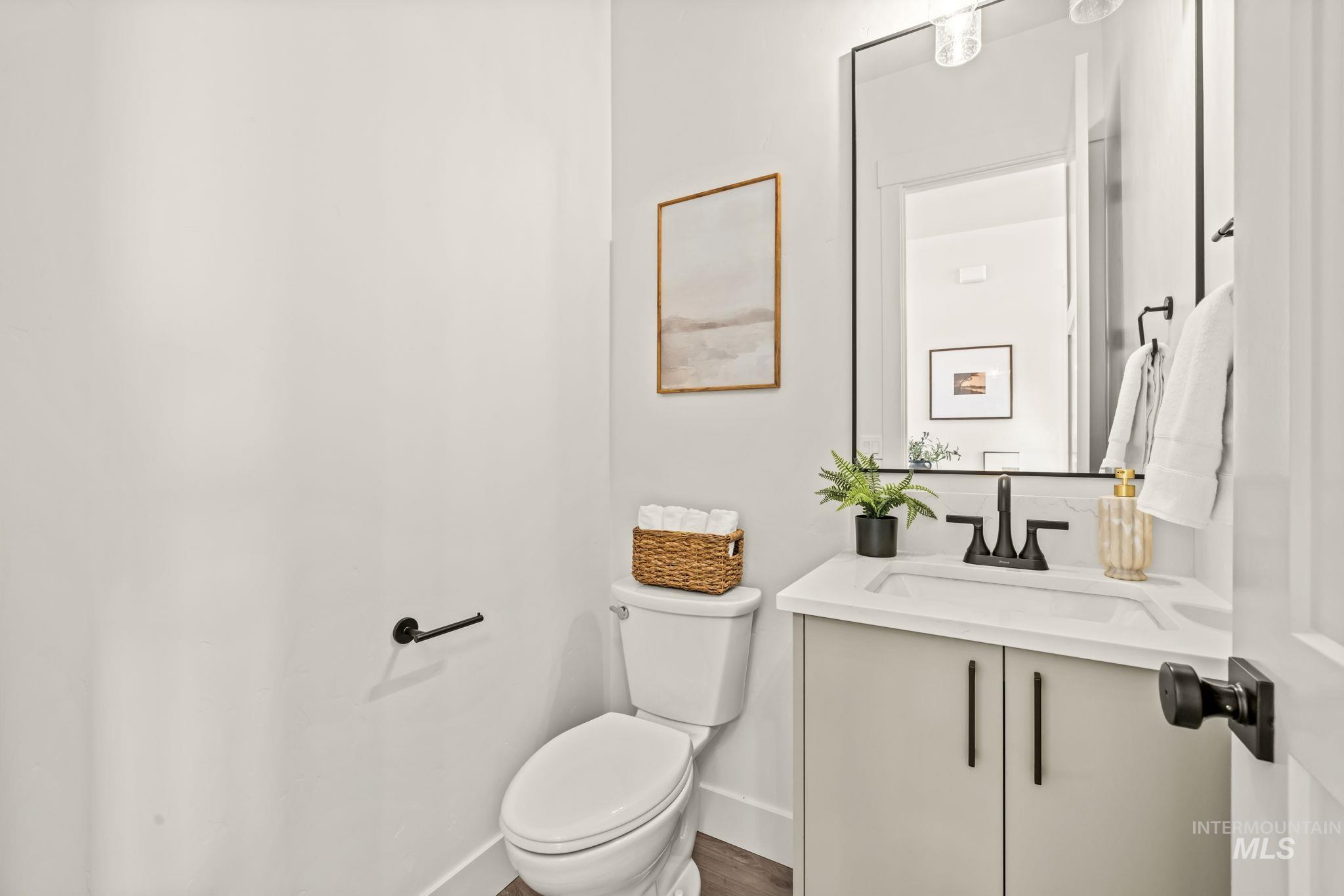 345 S Strut Way Property Photo 35