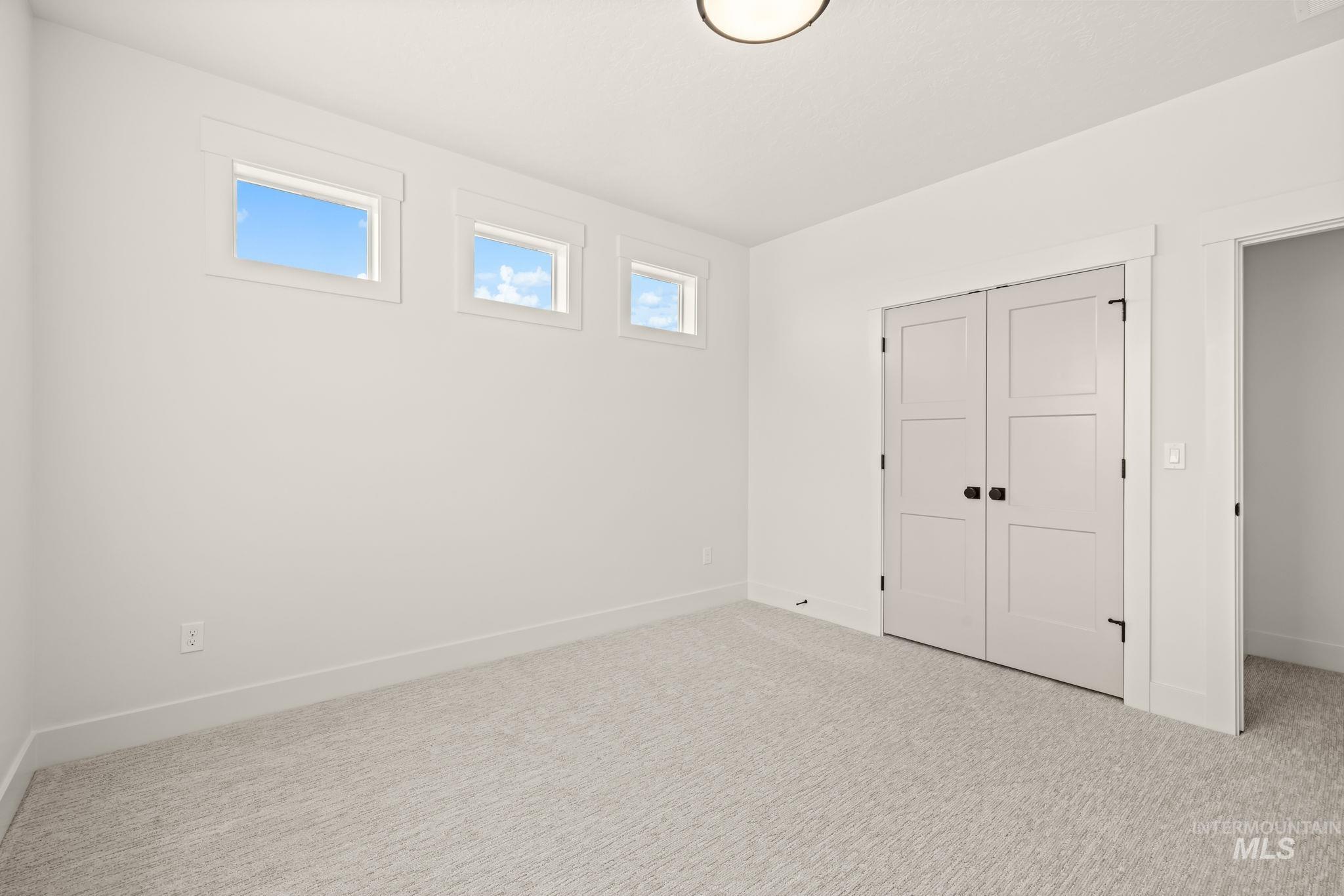 345 S Strut Way Property Photo 41