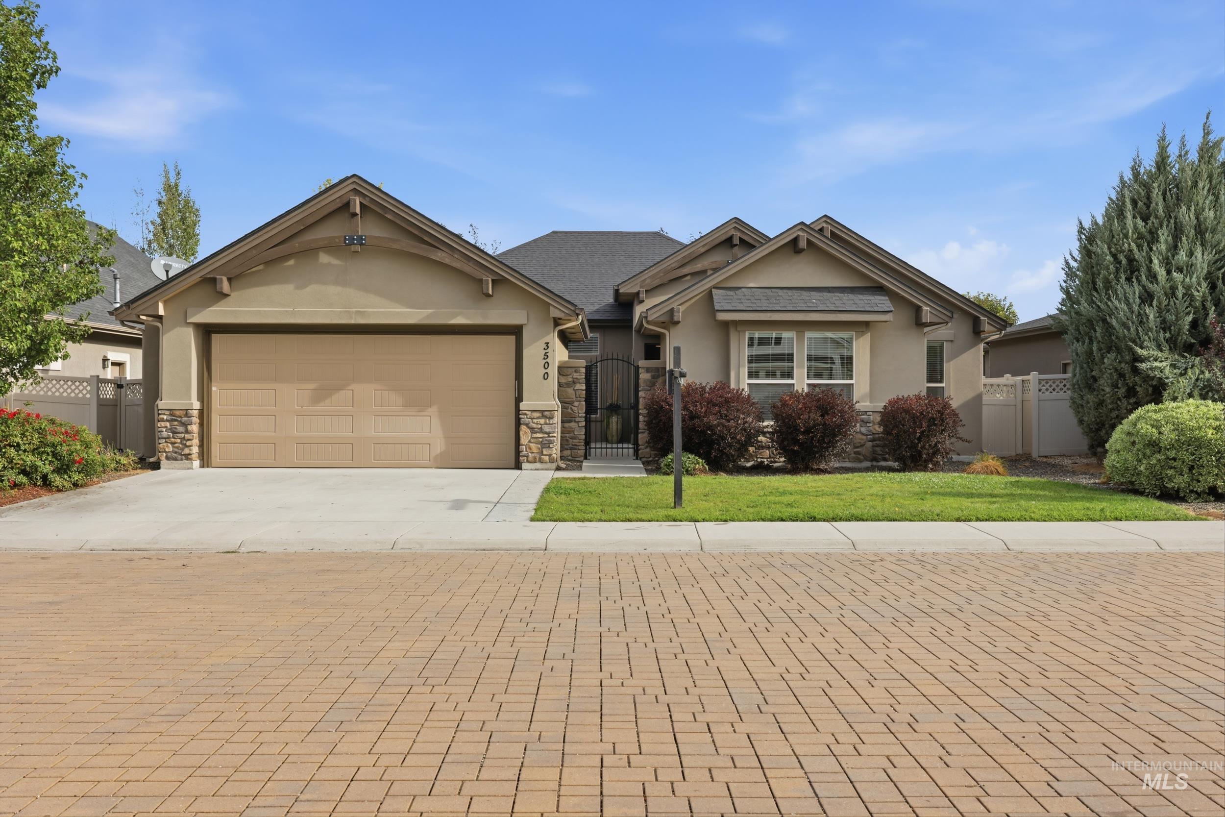 3500 W Lesina Property Photo 1