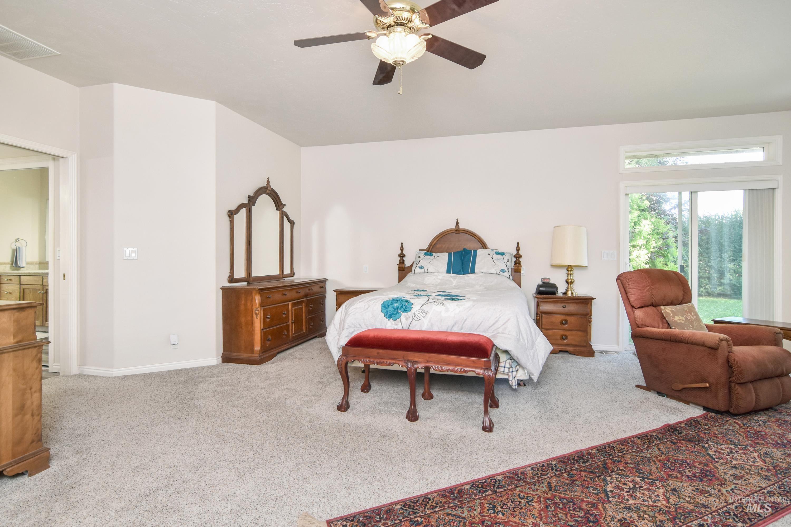 2060 Shelley Dr Property Photo 23