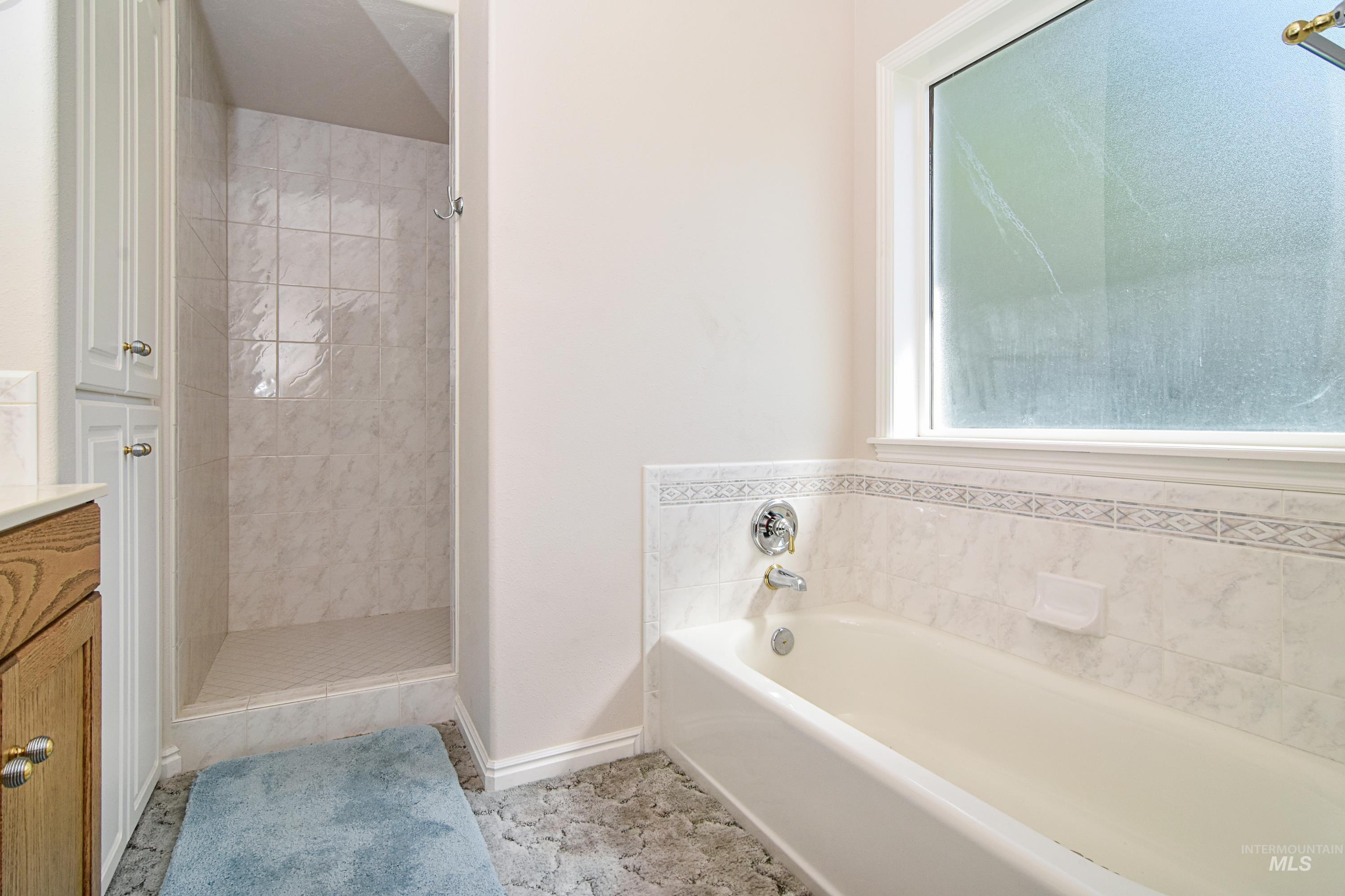 2060 Shelley Dr Property Photo 30