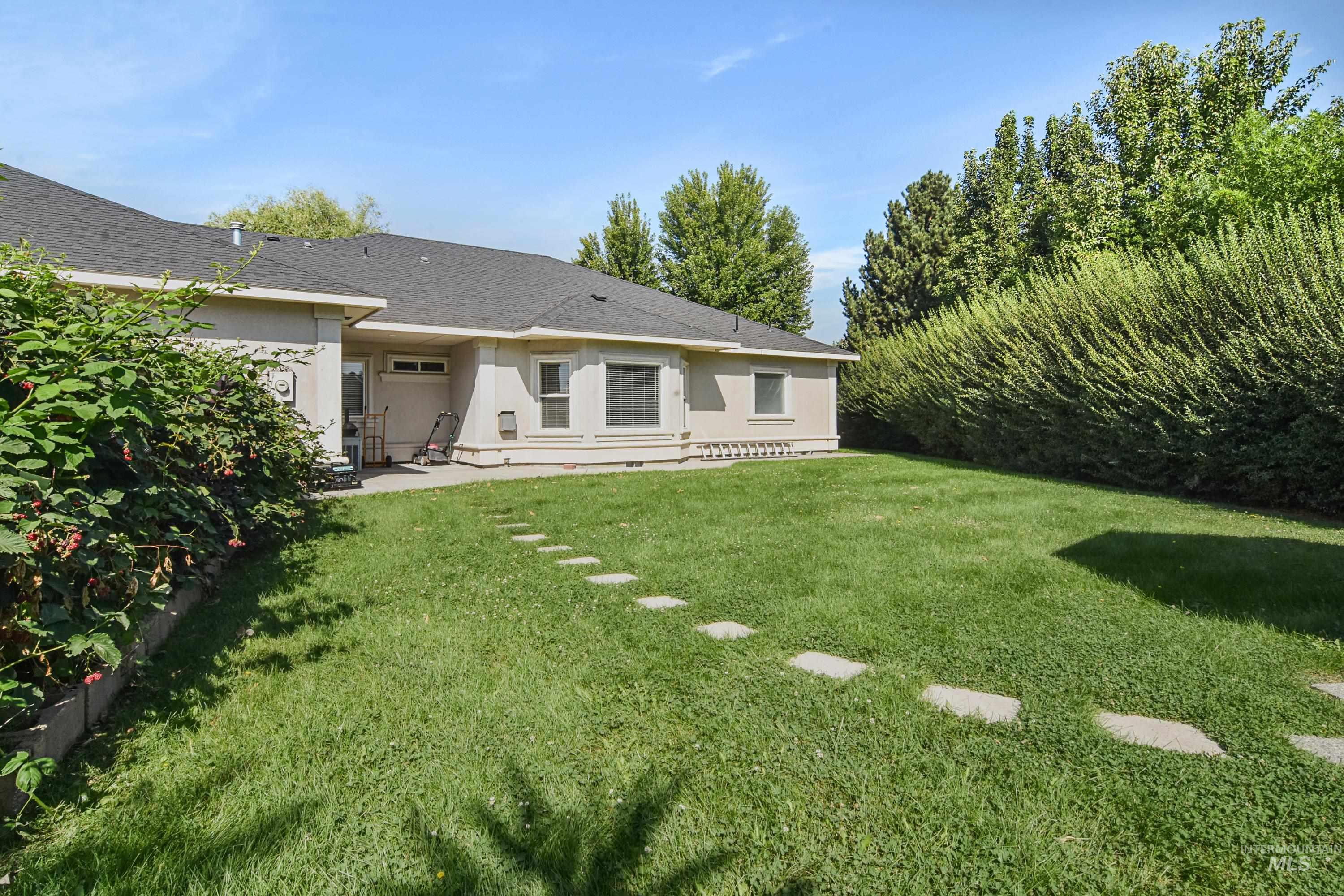 2060 Shelley Dr Property Photo 42