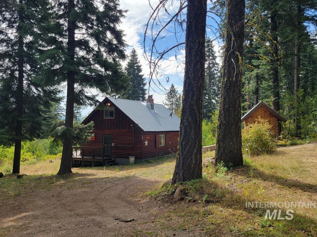 1208 Fox Rd Property Photo 1