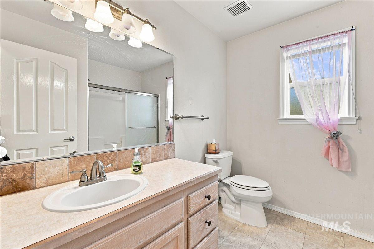8798 W Mediterranean Ct. Property Photo 17