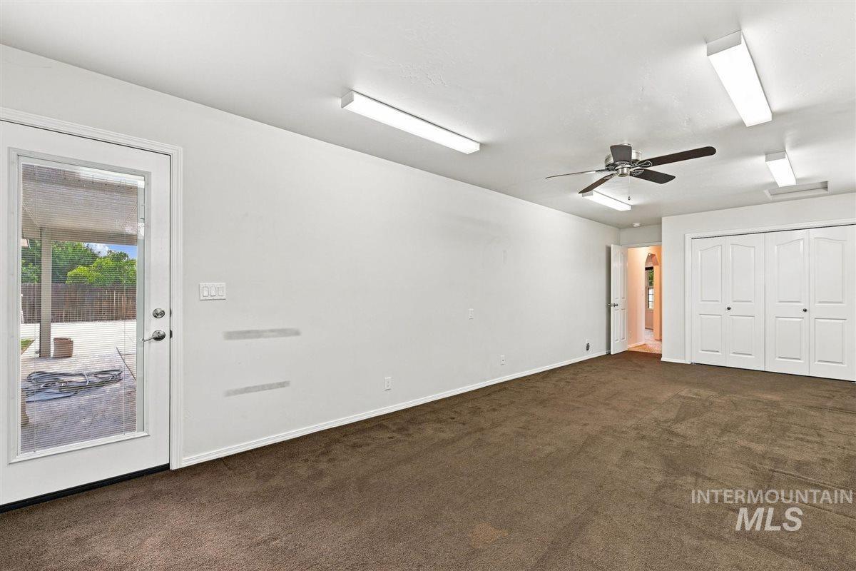 8798 W Mediterranean Ct. Property Photo 18