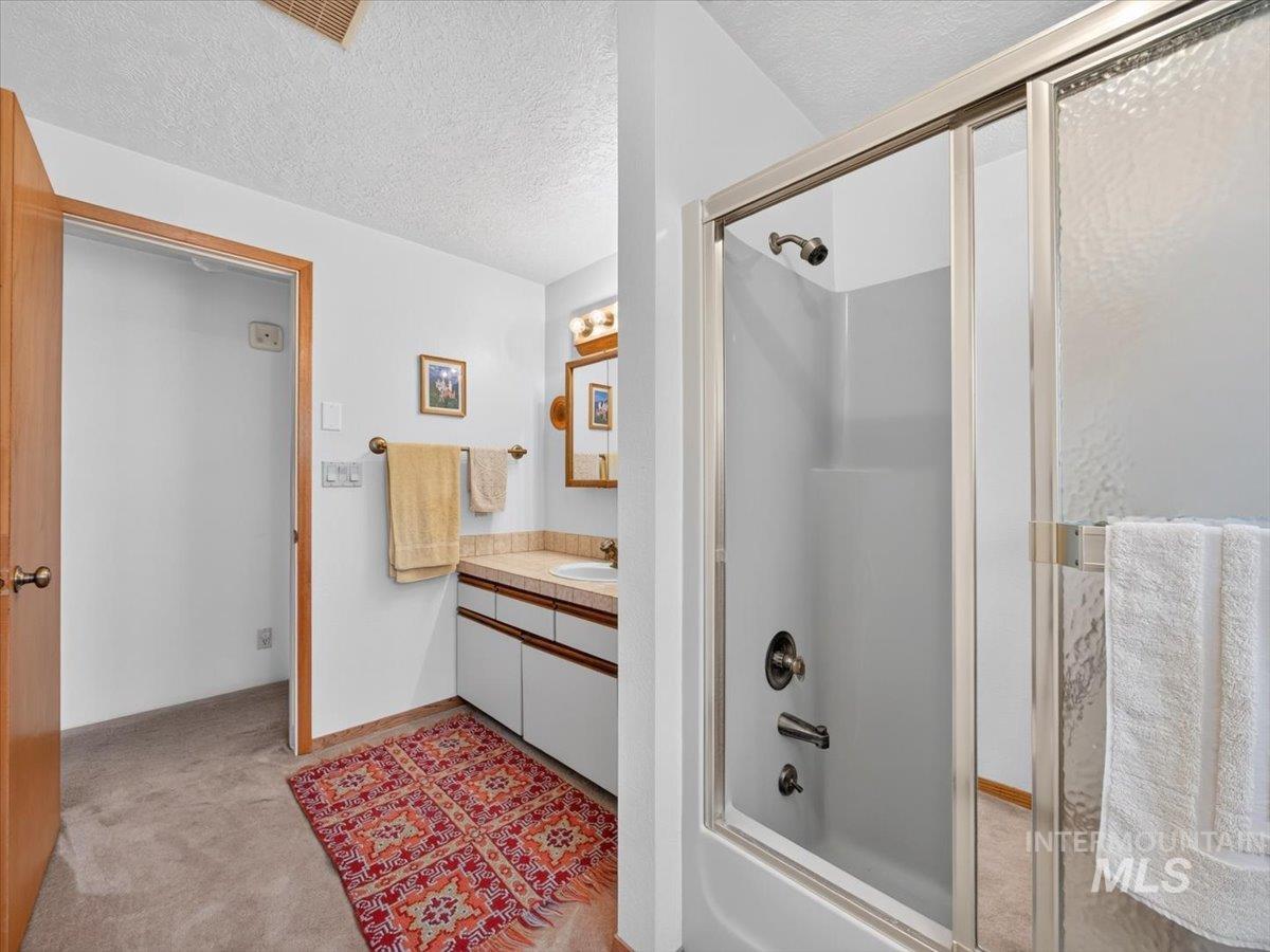 800 W South Slope Rd Property Photo 30