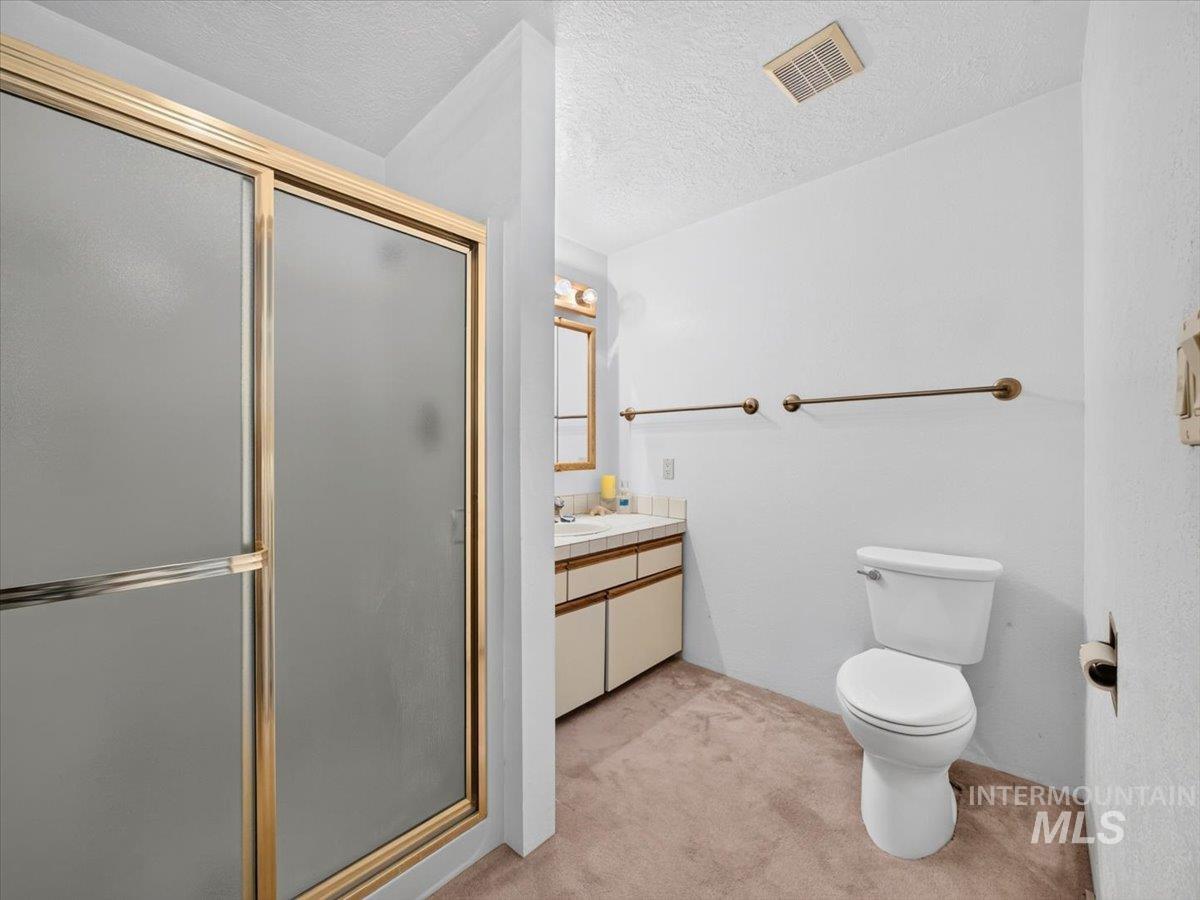 800 W South Slope Rd Property Photo 35