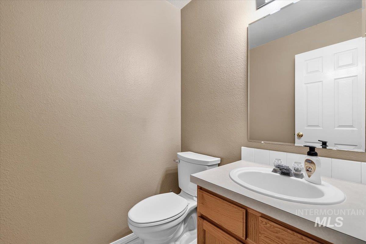 2624 S Stonehedge Dr. Property Photo 25