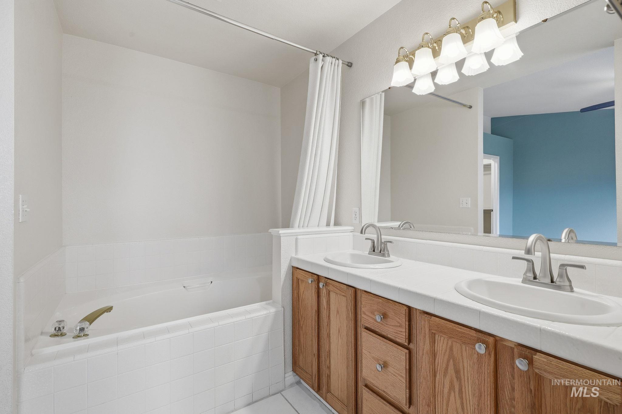 7437 W Tobi St Property Photo 30