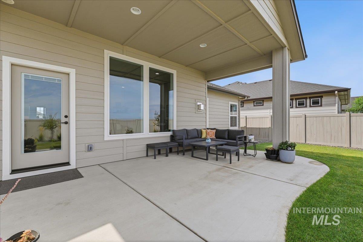2058 W Ibis Dr Property Photo 28