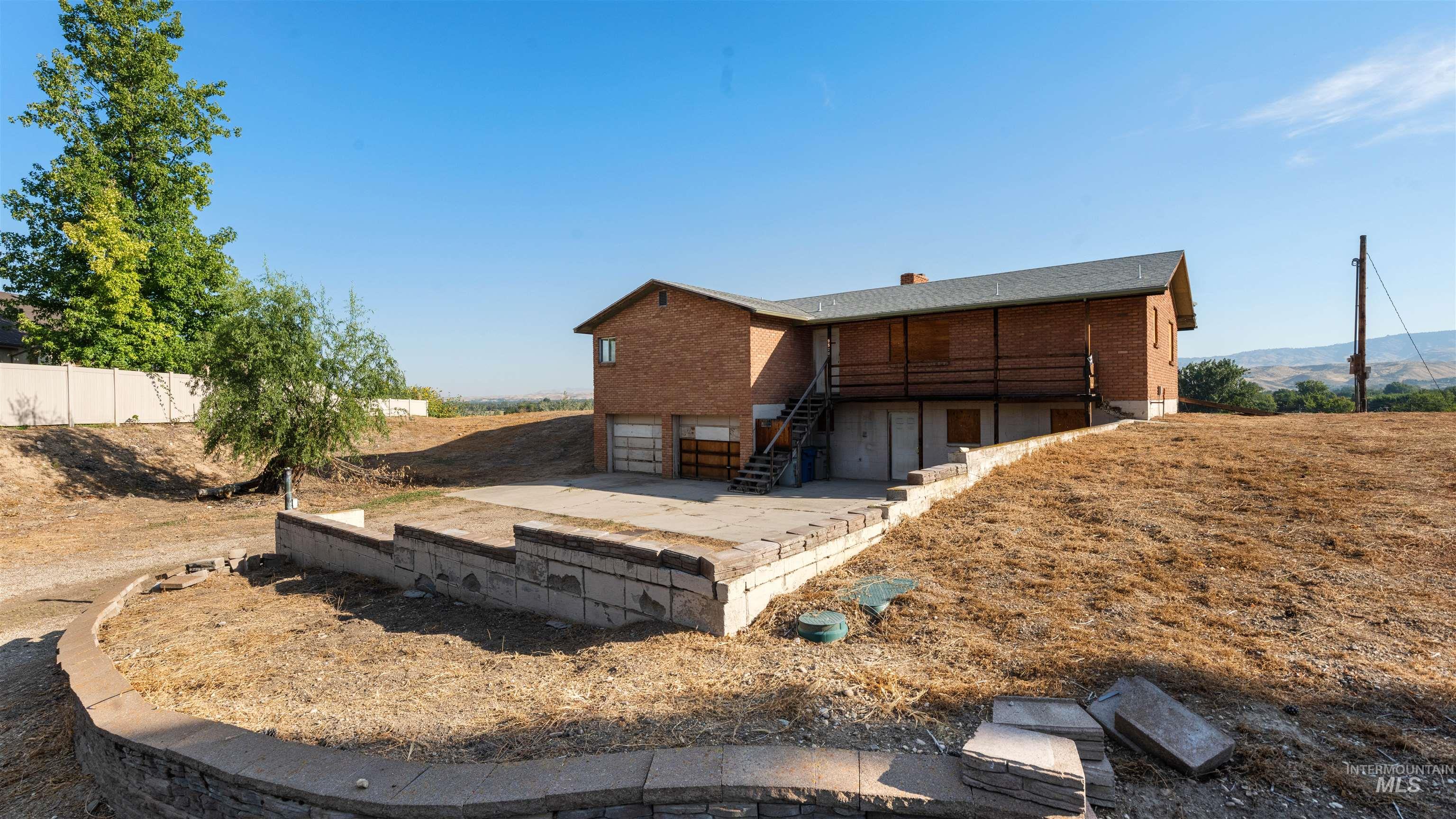 9520 W Knottingham Property Photo 9