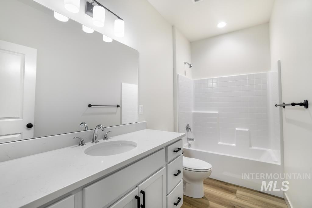 419 Rock Dove Loop Property Photo 6