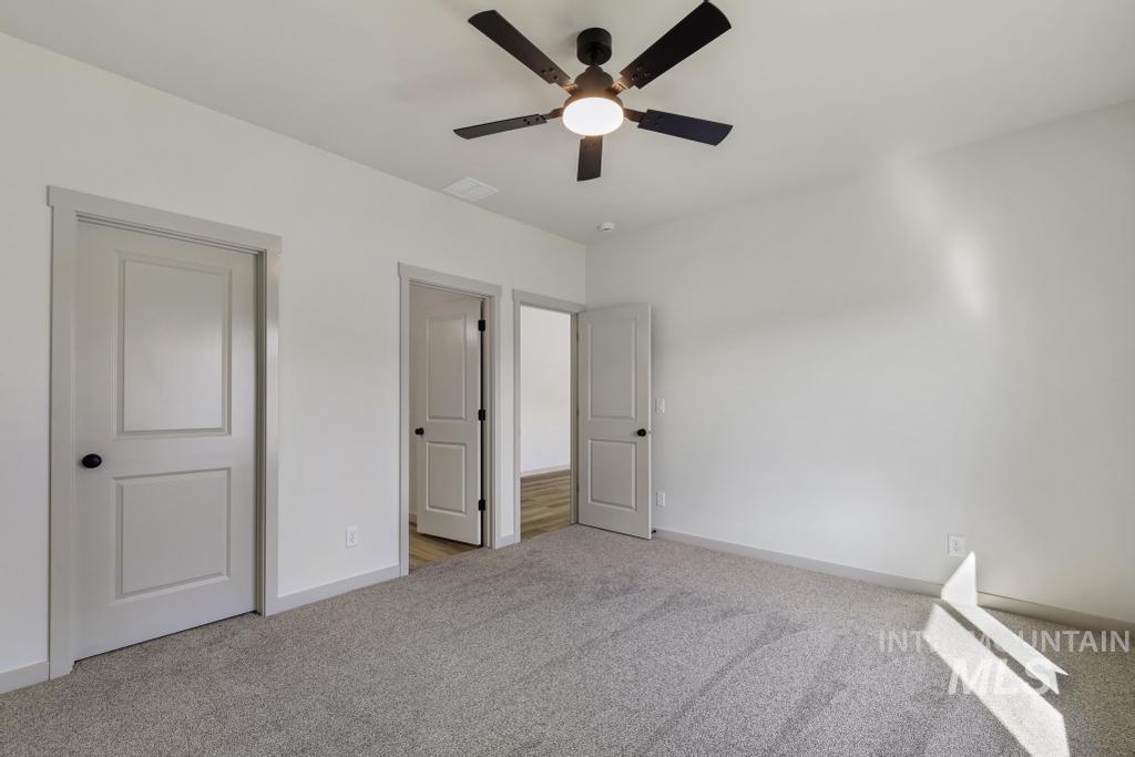 419 Rock Dove Loop Property Photo 24