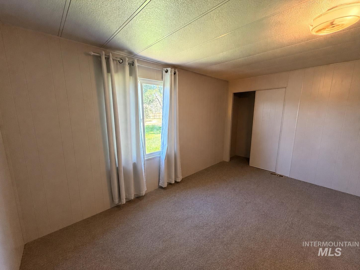 3762 N 2200 E Property Photo 9