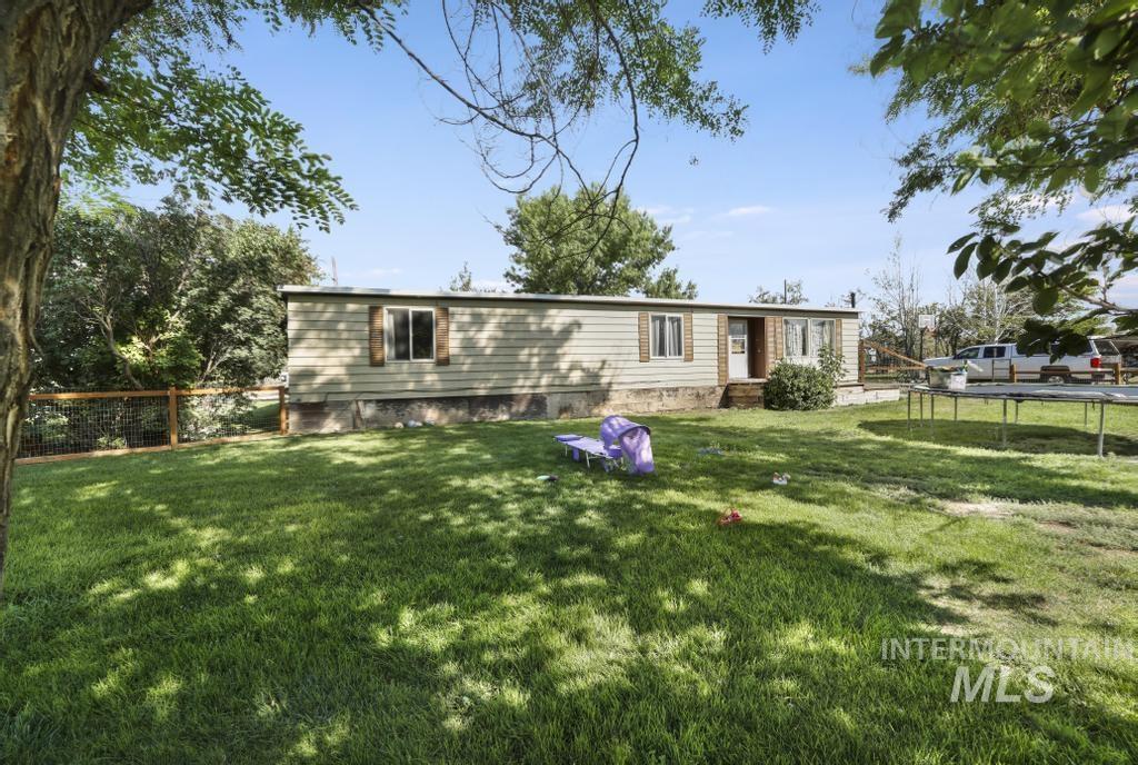3762 N 2200 E Property Photo 1