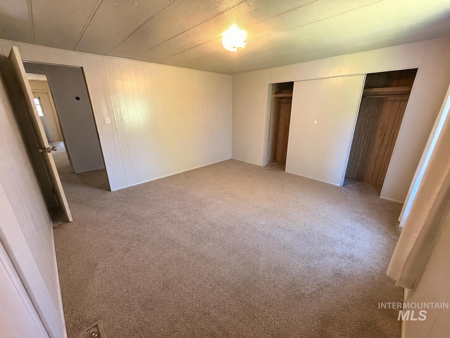 3762 N 2200 E Property Photo 7