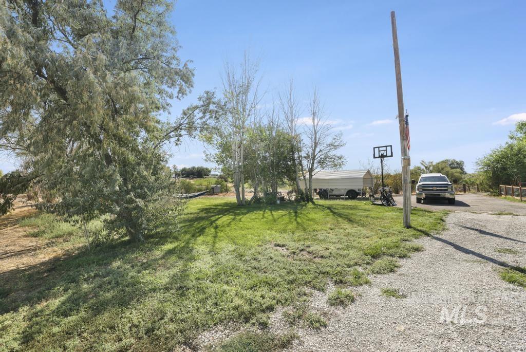 3762 N 2200 E Property Photo 32