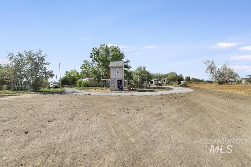 3762 N 2200 E Property Photo 40