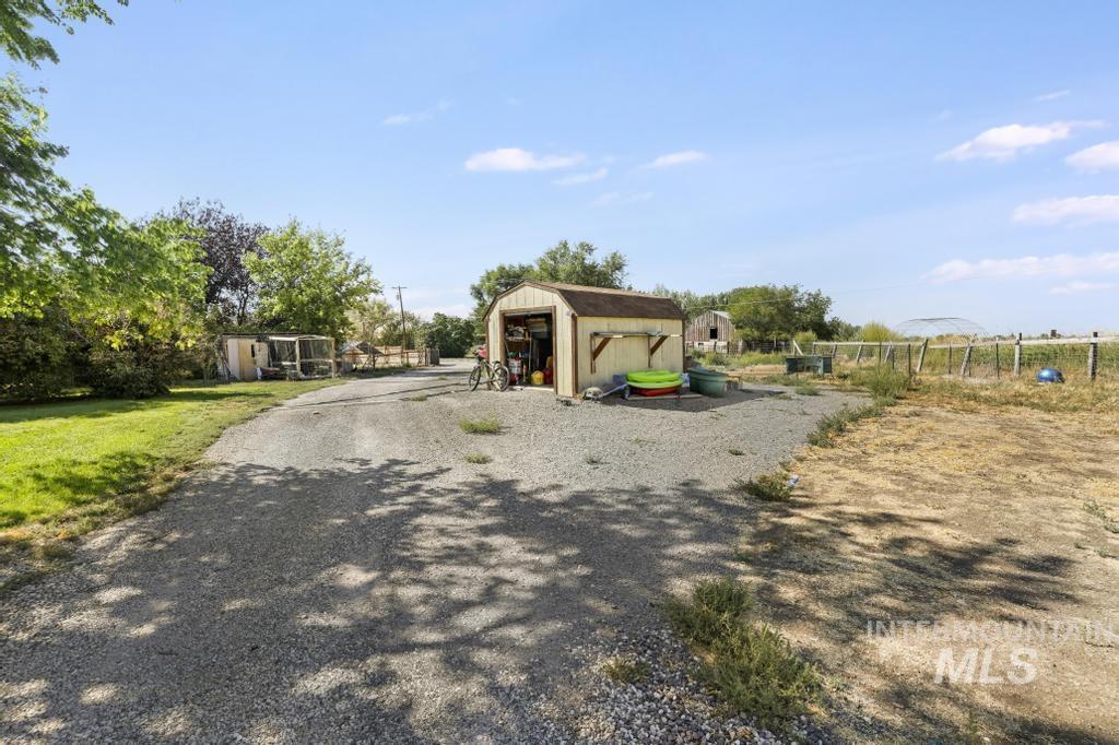 3762 N 2200 E Property Photo 42