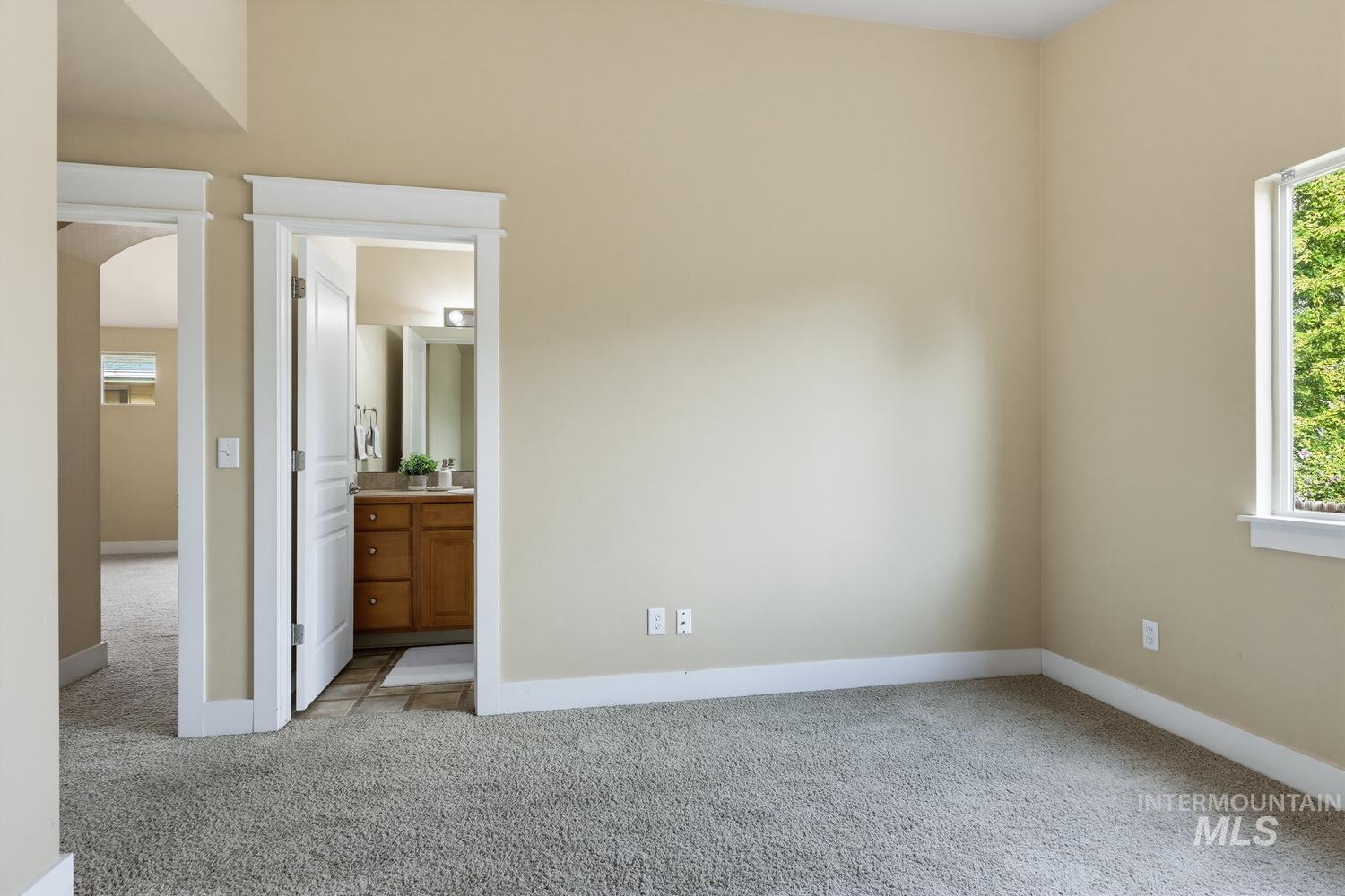 9702 W Amity Property Photo 15