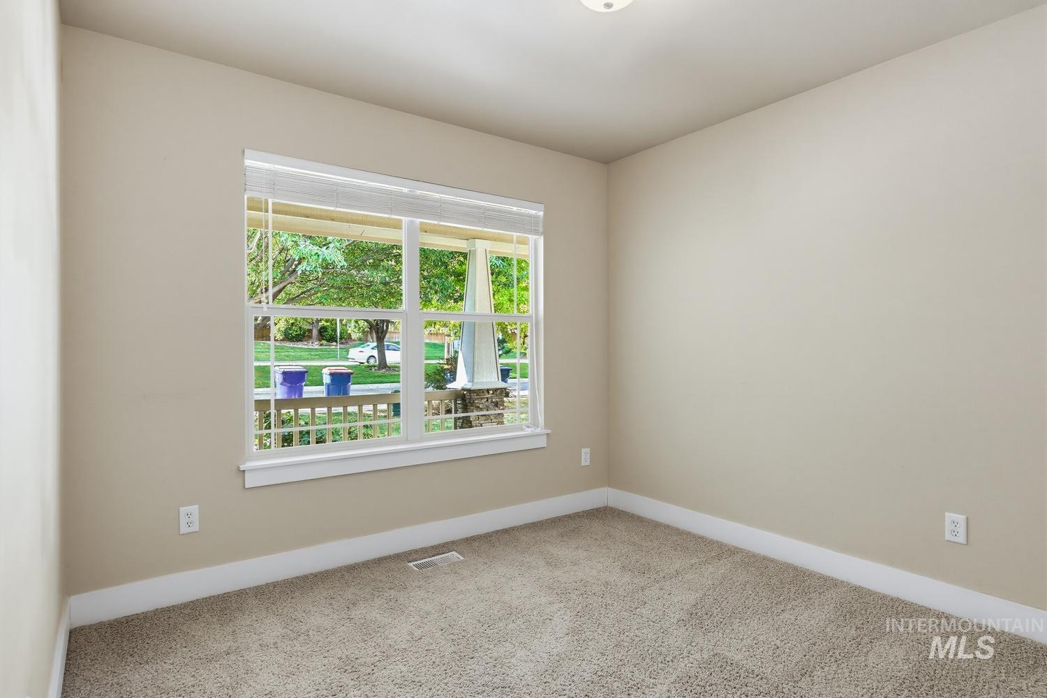 9702 W Amity Property Photo 21