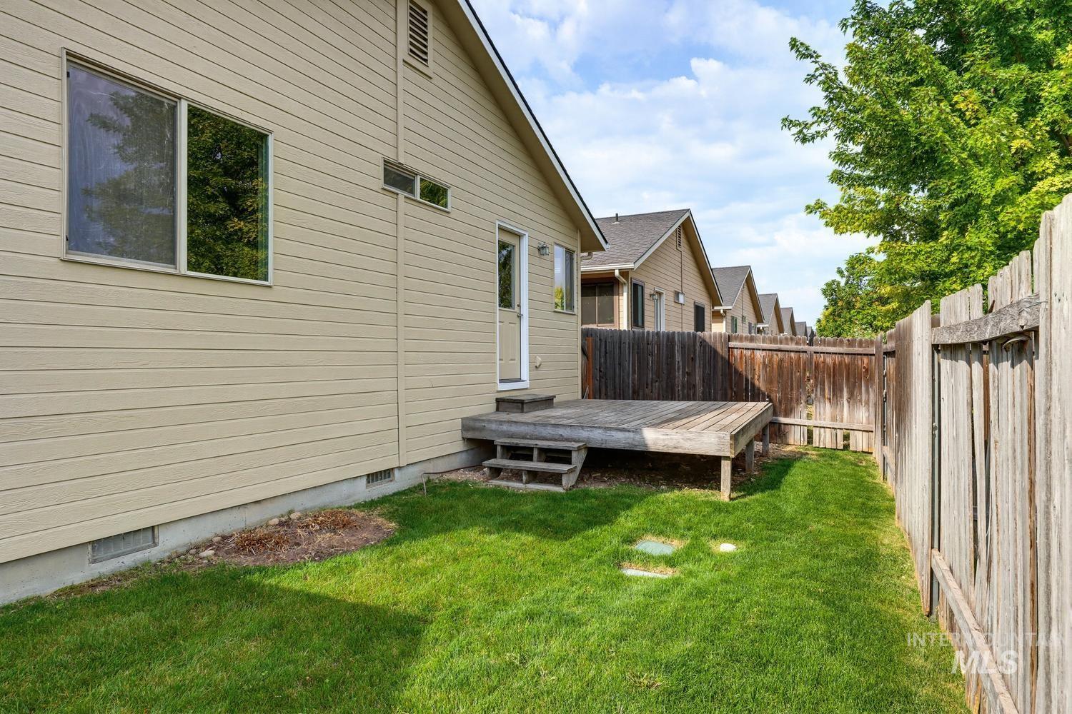9702 W Amity Property Photo 25