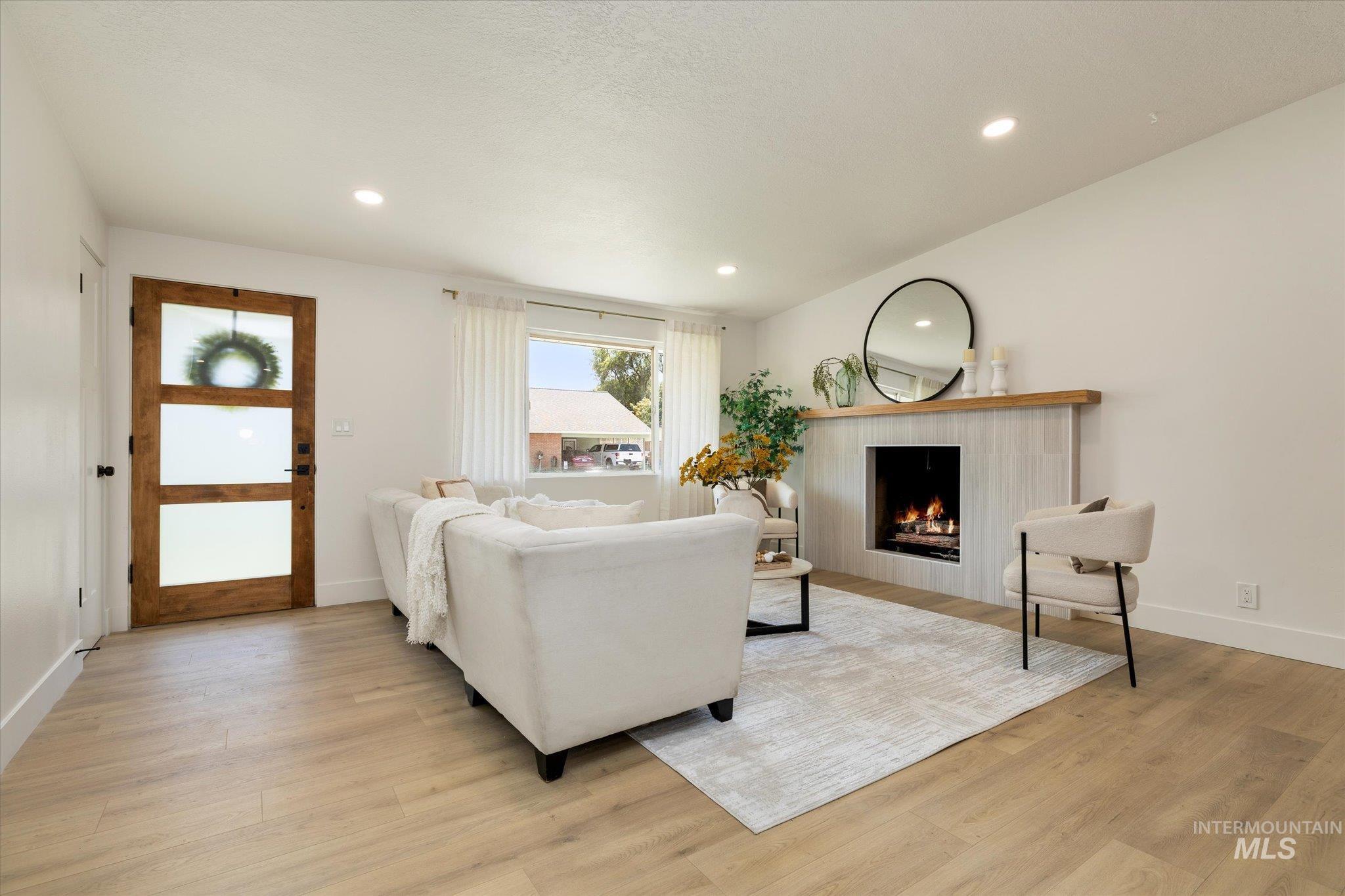 3420 W Sunset Ave. Property Photo 7