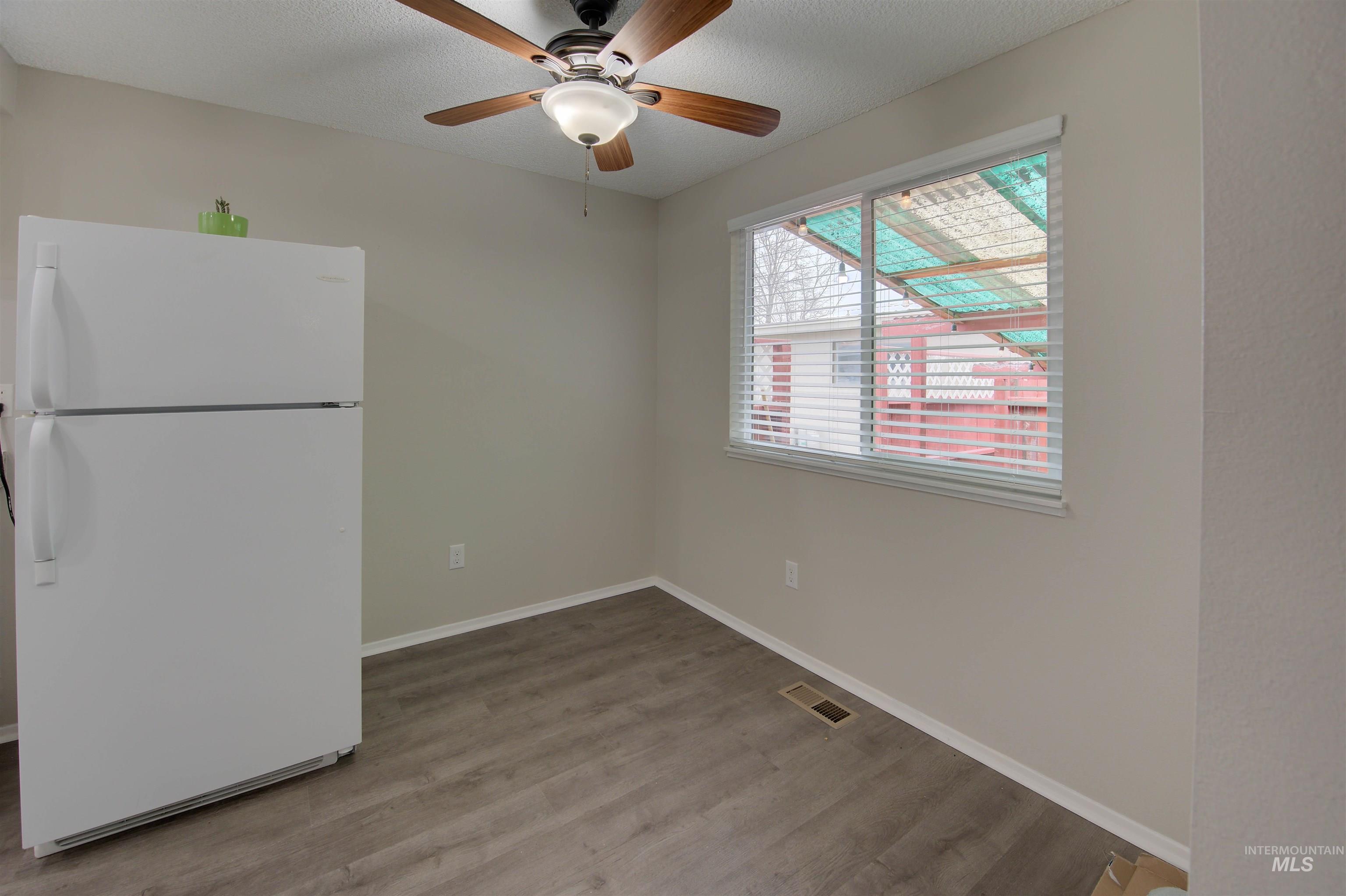 2708 Kerr Unit #1 & #2 Property Photo 24